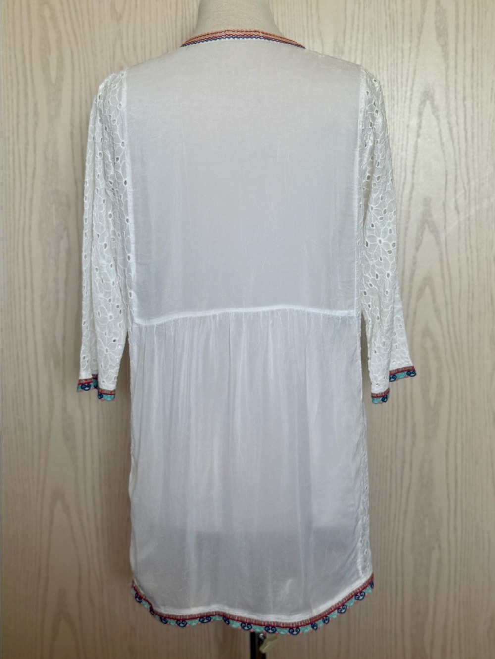 Johnny Was Collection Petals Embroidered Eyelet Georgette Blouse Size M - Picture 2 of 3